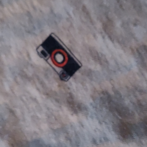 Old Navy Girls T-Shirt Size Medium (8) – Camera Print Graphic Tee - Picture 3 of 3